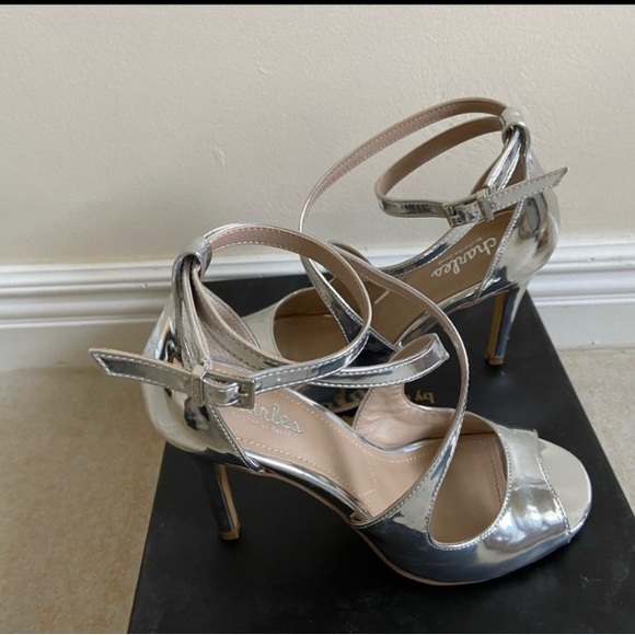 Silver Charles David Rylan Detailed Dress Shoe - Picture 4 of 5